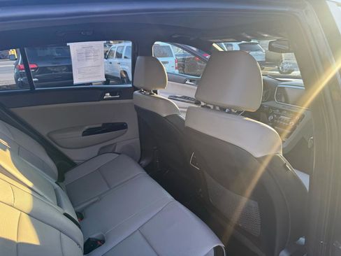 Used 2022 Kia Sportage SX image 48