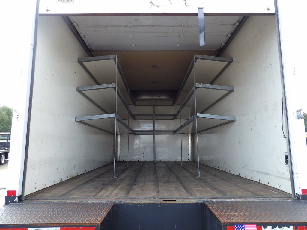 Used 2017 Ford F650 2WD Regular Cab Super Duty image 33