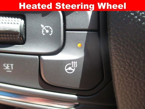 Used 2024 Buick Envista Sport Touring w/ Convenience I Package FWD image 25
