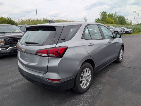 Used 2024 Chevrolet Equinox LS FWD image 7