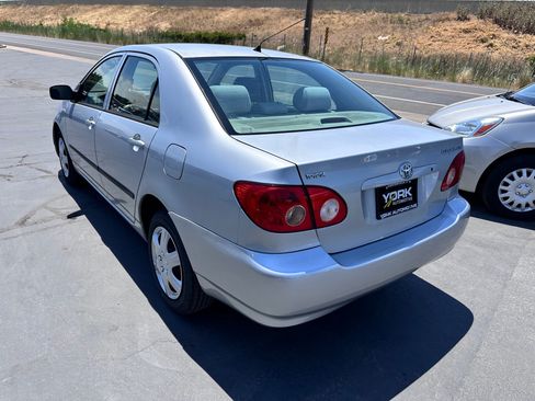 Used 2007 Toyota Corolla CE FWD image 4