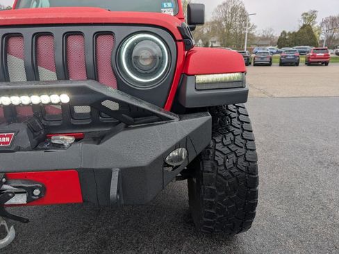 Used 2021 Jeep Gladiator Sport AWD/4WD image 11