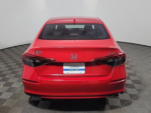 Used 2024 Honda Civic Sport image 5