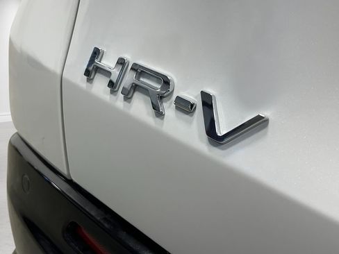 New 2026 Honda HR-V EX-L image 6
