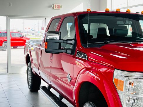 Used 2015 Ford F250 Lariat w/ Lariat Ultimate Package AWD/4WD image 5