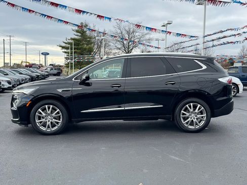 Used 2023 Buick Enclave Premium w/ Experience Buick Package image 8