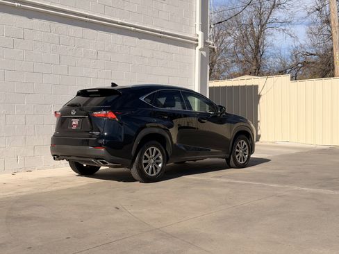 Used 2017 Lexus NX 200t FWD image 8