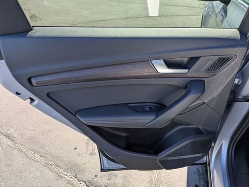 Used 2024 Audi Q5 2.0T Premium Plus image 28