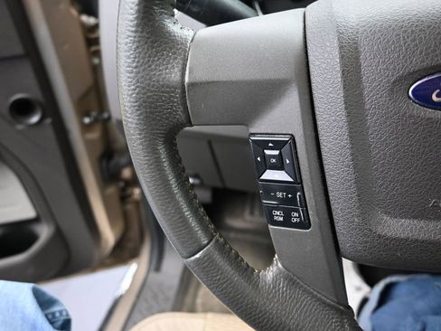 Used 2013 Ford F150 XLT w/ Luxury Equipment Group image 26