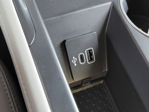 New 2026 Lincoln Nautilus Premier w/ Equipment Group 102A image 22