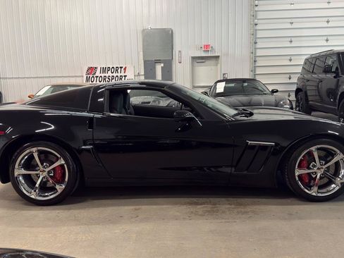 Used 2013 Chevrolet Corvette Grand Sport w/ 2LT Preferred Equipment Group RWD image 24