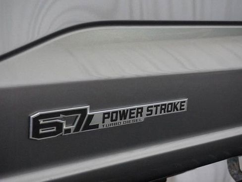 Used 2024 Ford F250 XLT AWD/4WD image 6