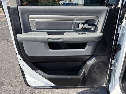 Used 2016 RAM 1500 Big Horn AWD/4WD image 19