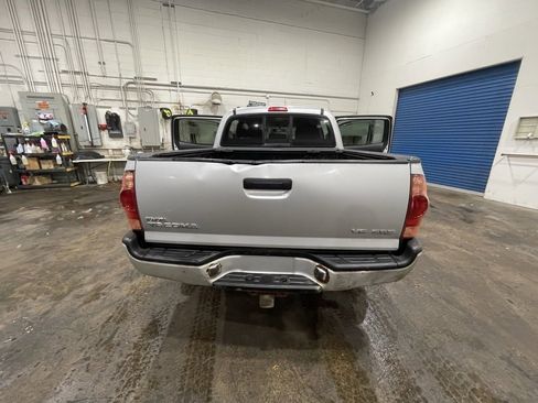 Used 2005 Toyota Tacoma 4x4 Double Cab image 6