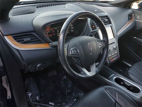 Used 2019 Lincoln MKC Reserve w/ MKC Climate Package image 18
