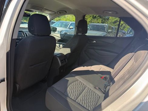 Used 2018 Chevrolet Equinox LT AWD/4WD image 10