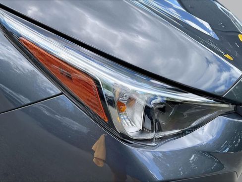 Used 2026 Subaru Crosstrek 2.5i Premium AWD/4WD image 27