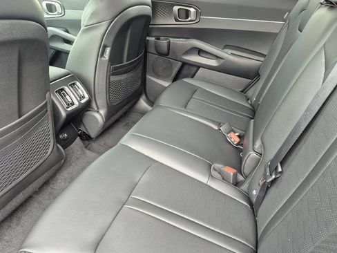 New 2026 Kia Sorento EX AWD/4WD image 12