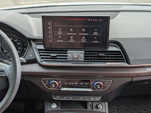 Used 2023 Audi Q5 2.0T Premium AWD/4WD image 26