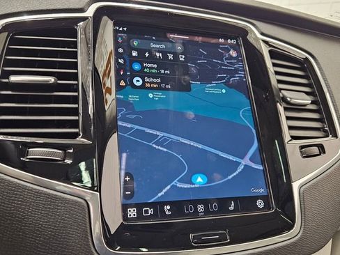 Used 2023 Volvo XC90 T8 Plus w/ Protection Package Premier image 24