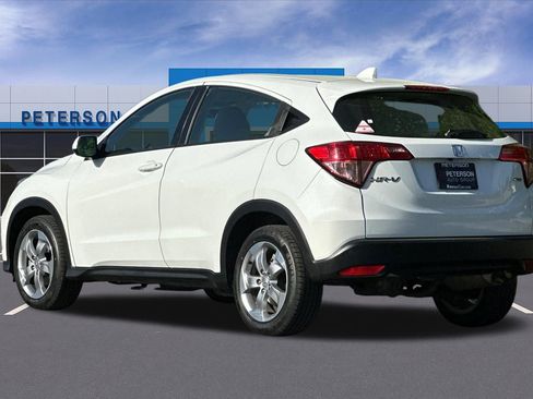 Used 2017 Honda HR-V LX image 6