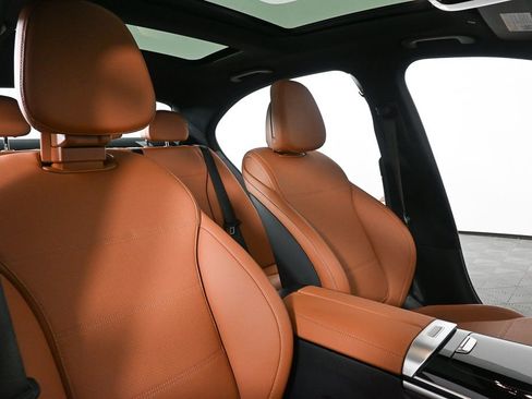 Certified 2025 Mercedes-Benz C 300 Sedan image 20