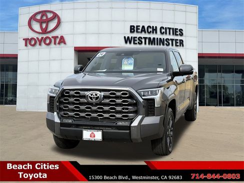 Used 2024 Toyota Tundra Platinum image 5