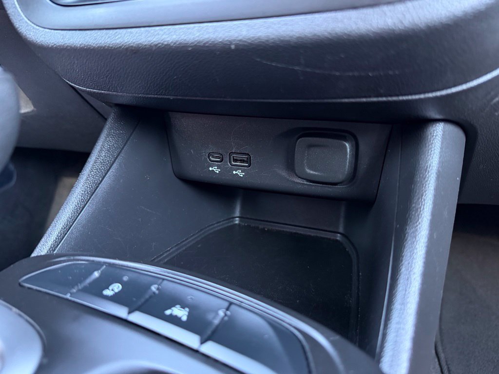 Used 2024 Buick Envista Preferred FWD image 22