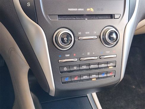 Used 2017 Lincoln MKC Reserve image 20