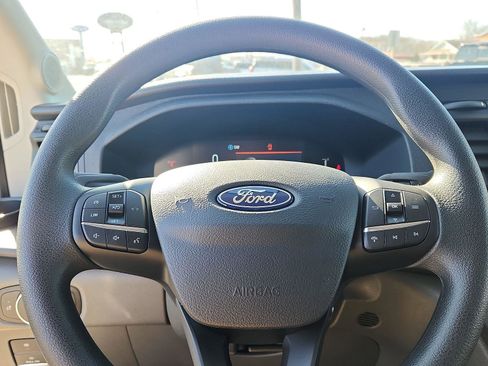 New 2026 Ford Transit 250 148 Medium Roof image 12