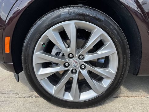 Certified 2023 Buick Envision Avenir AWD/4WD image 10