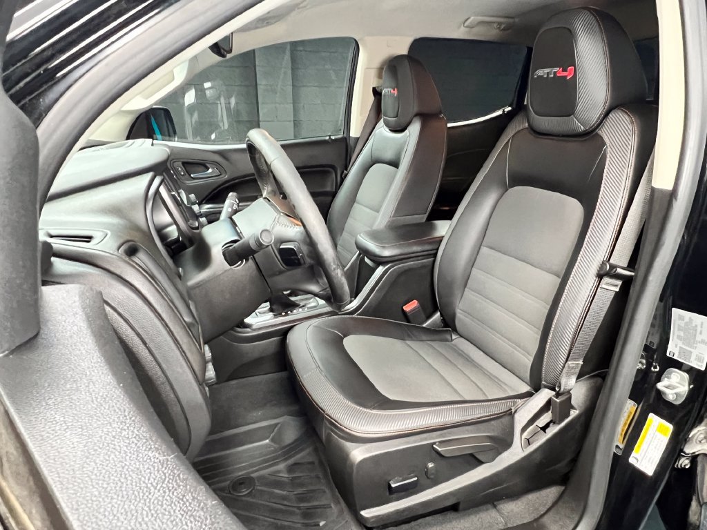 Used 2022 GMC Canyon AT4 AWD/4WD image 7
