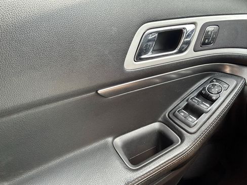 Used 2014 Ford Explorer Sport AWD/4WD image 30