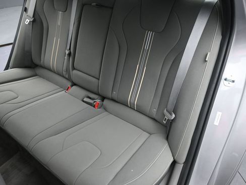 Used 2025 Hyundai Elantra SEL FWD image 9