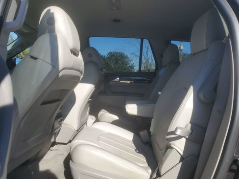 Used 2017 Buick Enclave Leather image 12