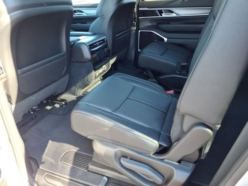 New 2026 Jeep Grand Wagoneer Limited AWD/4WD image 8