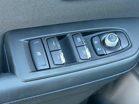 Used 2026 Subaru Forester Premium AWD/4WD image 13