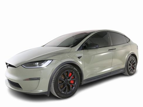 Used 2023 Tesla Model X image 3