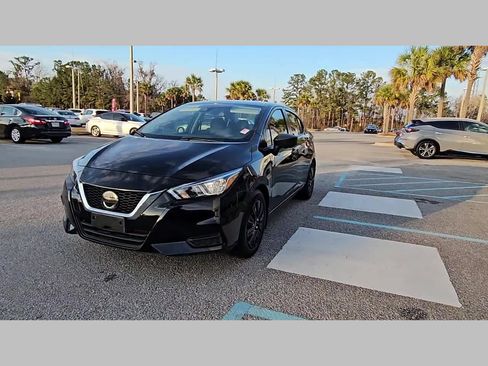 Used 2020 Nissan Versa S image 21