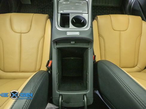 Used 2023 Hyundai Santa Fe Calligraphy AWD/4WD image 30
