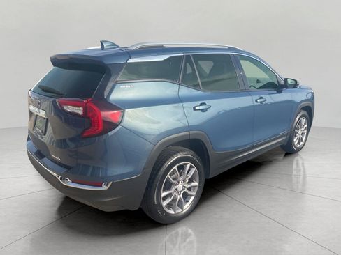 Certified 2024 GMC Terrain SLT AWD/4WD image 4