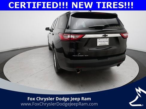 Used 2021 Chevrolet Traverse LS image 33