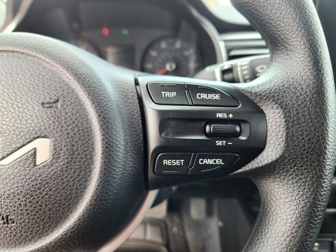 Used 2023 Kia Rio S image 21