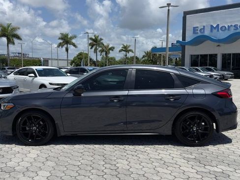Used 2025 Honda Civic Sport image 3