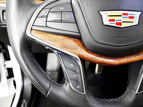 Used 2021 Cadillac XT5 Sportv w/ Platinum Package image 29