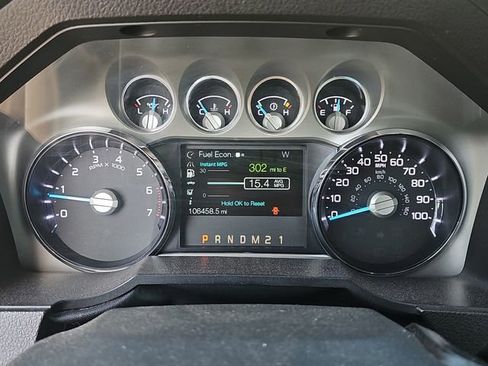 Used 2015 Ford F250 Lariat w/ Chrome Package image 17