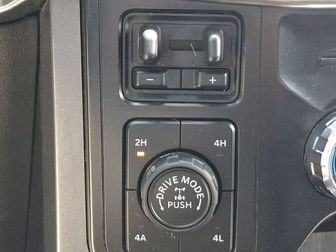 Used 2021 Ford F150 Lariat w/ Equipment Group 501A Mid AWD/4WD image 26