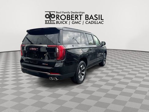 New 2026 GMC Yukon XL AT4 Ultimate AWD/4WD image 8