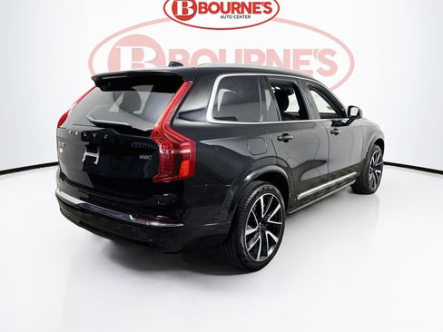 Used 2024 Volvo XC90 B5 Plus w/ Protection Package AWD/4WD image 11