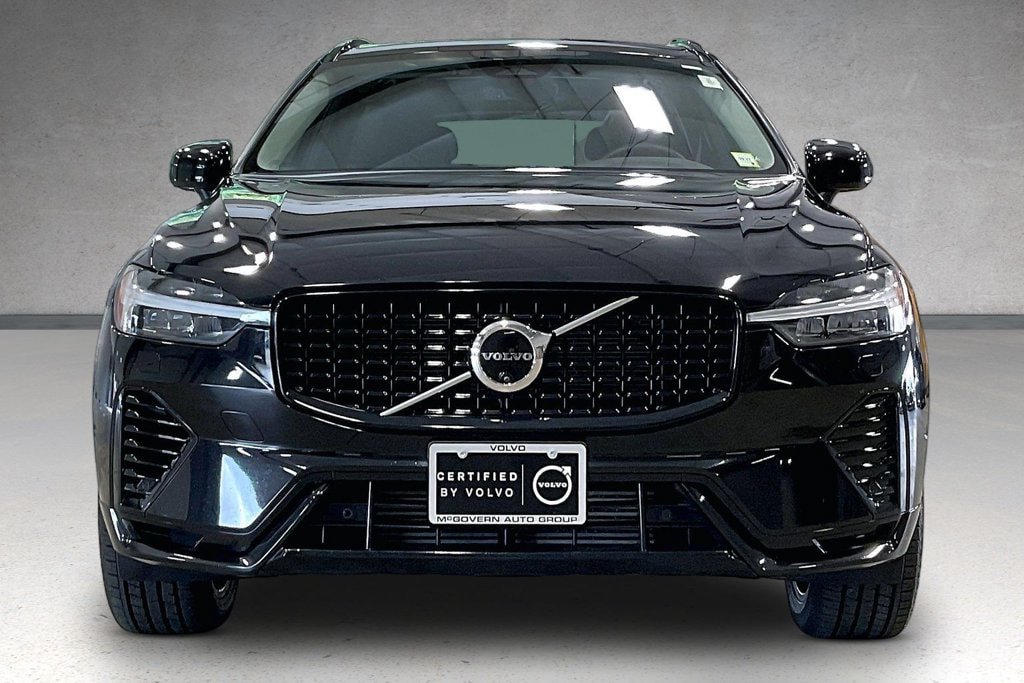 Certified 2024 Volvo XC60 T8 Plus w/ Protection Package Premier AWD/4WD image 2
